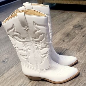 Ladies Cowboy Boots